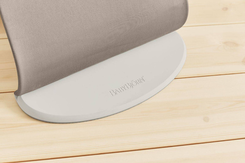 BABYBJORN - BLISS Woven bouncer, Petal Quilt, sand grey + Soft Friends toy