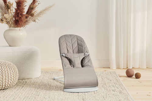 BABYBJORN - BLISS Woven bouncer, Petal Quilt, sand grey + Soft Friends toy