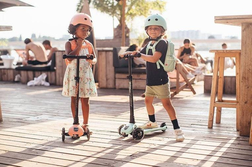 SCOOTANDRIDE - Highwaykick 3 LED - Folding scooter with light-up wheels 3+ Peach