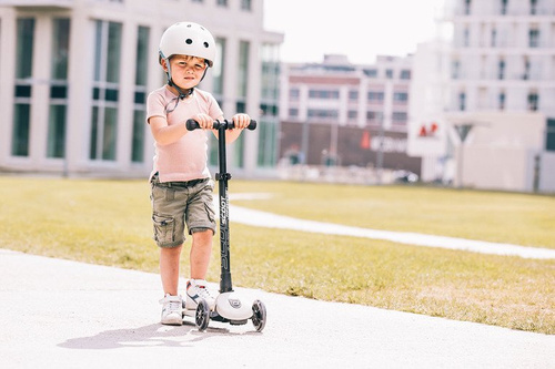 SCOOTANDRIDE - Highwaykick 3 LED - Folding scooter with light-up wheels 3+ Ash