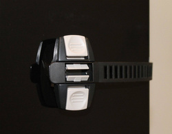 BabyDan - MULTILOCK Universal Locking System, black