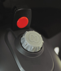 Hamax - Caress w/lockable bracket (frame mounted) -  Dark Grey/red