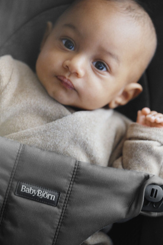 BABYBJÖRN - Bouncer BLISS Woven/Jersey Tri Fabric, Dark Grey + Toy Googly Eyes