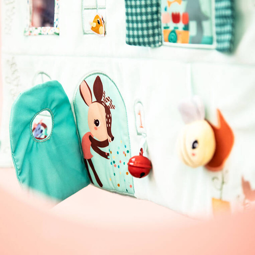 LILLIPUTIENS Soft activity board for play Stella the Deer and Joe the Dragon House 3 m+