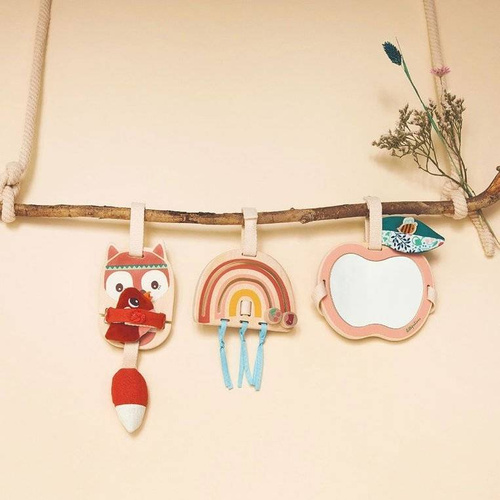 LILLIPUTIENS - A set of wooden hangers activating Alice the Fox 9 m +