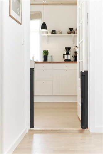 Baby Dan - Alma Safety Gate, Black