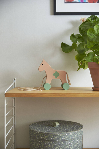 Kid's Concept - Pull horse pink CARL LARSSON