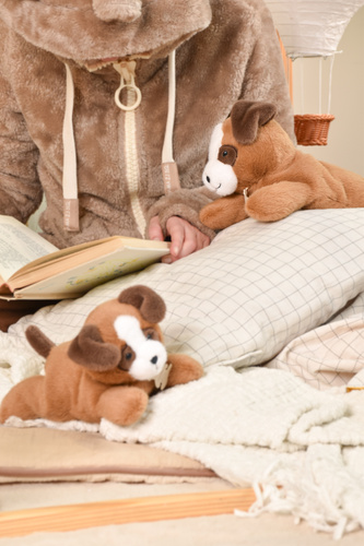 DOUDOU – Les P'tits Relax weighted plush dog, Histoire d'Ours, 30 cm, brown
