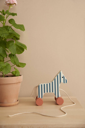 Kid's Concept - Pull horse stripe CARL LARSSON