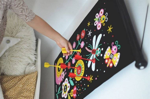 Janod - The magnetic garden darts game