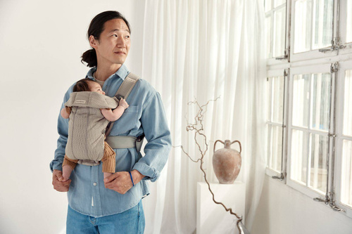 BABYBJÖRN - Baby Carrier MINI 3D Mesh, Grey Beige