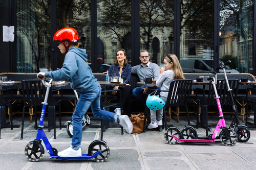 MICRO - two-wheeled scooter for children Cruiser LED, blue