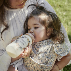 Elodie Details - Baby Bib - Blue Garden Light