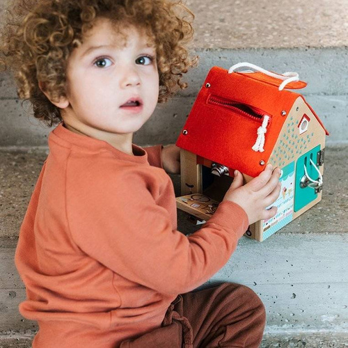 LILLIPUTIENS - Wooden manipulation house with locks Lisek Burglar 3 years +