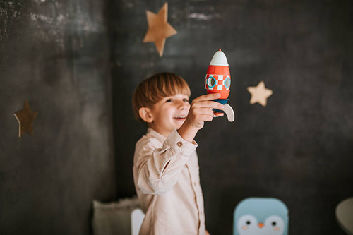 Janod - Wooden magnetic rocket