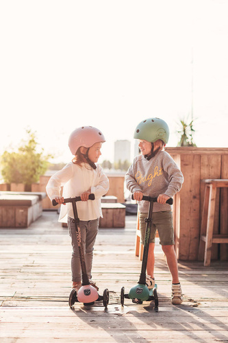 SCOOTANDRIDE - Highwaykick 3 LED - Folding scooter with light-up wheels 3+ Rose