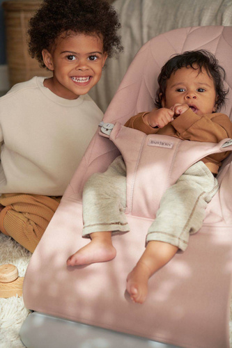 BABYBJÖRN - Bouncer BLISS - Dusty Pink, Petal Quilt + Toy Googly Eyes Pastels