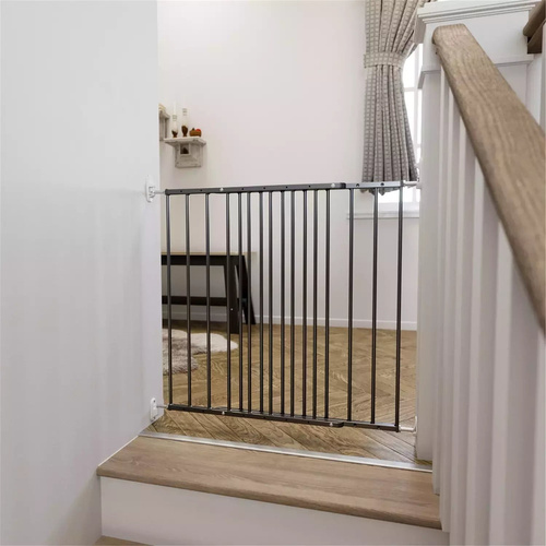DogSpace - Lucky Extending Dog Gate, Black (62.5-106cm)