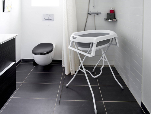BabyDan - SafeSplash bath stand