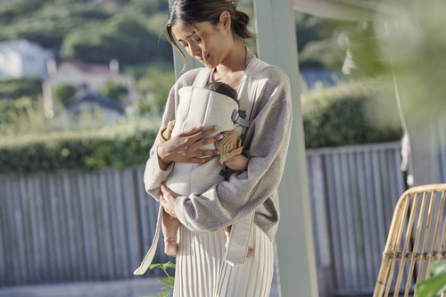 BABYBJÖRN - Baby Carrier MINI 3D Jersey, Light beige