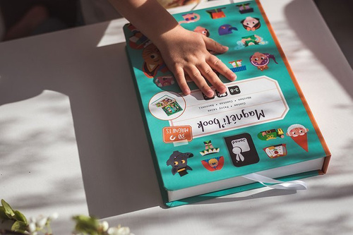 Janod - Magnetic puzzle World of fairy tales Magnetibook