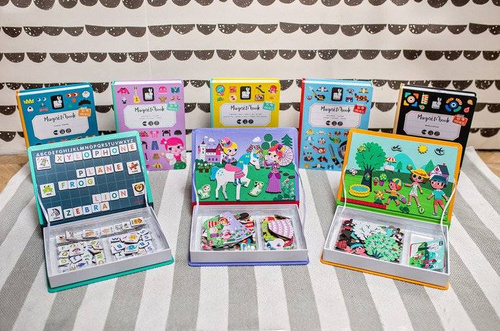 Janod - Magnetic puzzle. Costumes Boy Magnetibook collection 2018