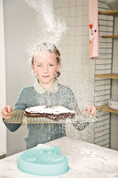 LILLIPUTIENS - Silicone baking pan Little cook, Cesar the bear, 4+