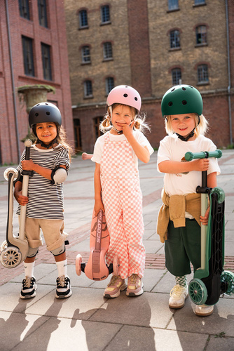 SCOOTANDRIDE - Highwaykick 3S - scooter with 2-in-1 control system and LED wheels, foldable 3+, forest