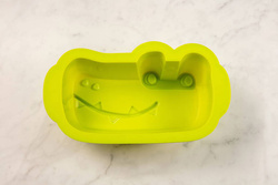 LILLIPUTIENS - Silicone Baking Mold Little Cook, Anatol Crocodile, 4+