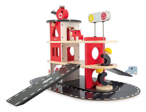 Janod - Wooden fire station with 5 accessories. Bolid 2+