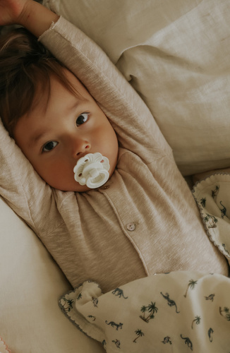 ELODIE DETAILS - Binky Bloom latex pacifier 3 m+, vanilla white