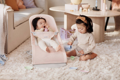 BABYBJORN - Bouncer Balance Soft Light grey frame, Mesh, Pearly pink/White