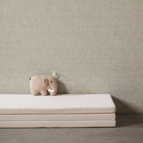 Foldable playmat, off white