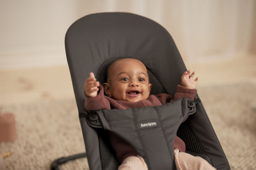 BABYBJÖRN - Bouncer Balance Soft Woven/Jersey Tri Fabric, Dark Grey + Toy Googly Eyes