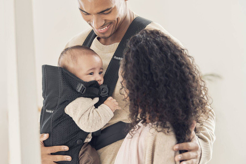 BABYBJÖRN - Baby Carrier MINI 3D Mesh, Black