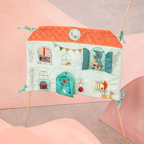 LILLIPUTIENS Soft activity board for play Stella the Deer and Joe the Dragon House 3 m+