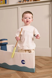 Kid's Concept - Boat with fishing set KID'S HUB