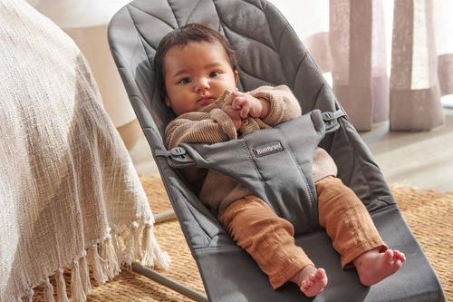 BABYBJÖRN - Bliss Woven, Petal quilt Anthracite, grey frame