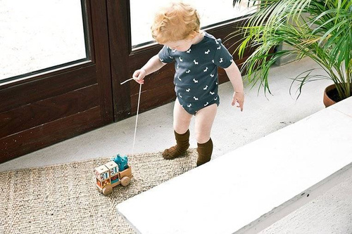 LILLIPUTIENS - Wooden food truck with 4 puzzle pieces Rhino Marius 12 m +