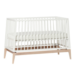 LEANDER - LUNA™ baby cot 0-3 yrs, White/Oak + Conversion kit