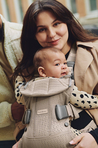BABYBJÖRN - Baby Carrier ONE AIR 3D MESH, Grey Beige
