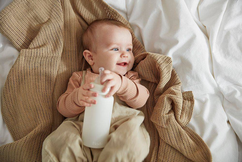 Elodie Details - Glass Feeding Bottle - Blushing Pink