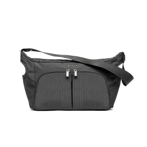 Doona - Essentials Bag - Nitro Black