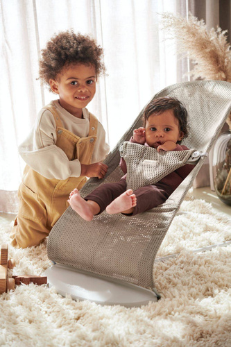 BABYBJÖRN - BLISS MESH bouncer, grey beige + Soft Friends toy