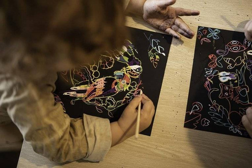 Janod - Creative set for scratching Animals of the world 5+