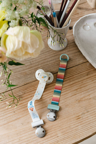 Elodie Details - Pacifier Clip - Rainbow Trails