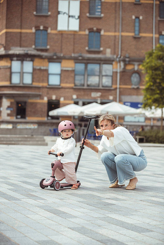 SCOOTANDRIDE - Highwaykick Push and Go 2in1 Ride and scooter 1-5 years Wildberry