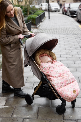 Elodie Details - Furry Knit Beanie - Powder Pink