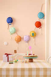 Kid's Concept - birthday garland balloon