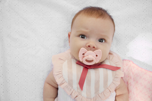 ELODIE DETAILS - Binky Bow silicone pacifier 3m+, misty pink